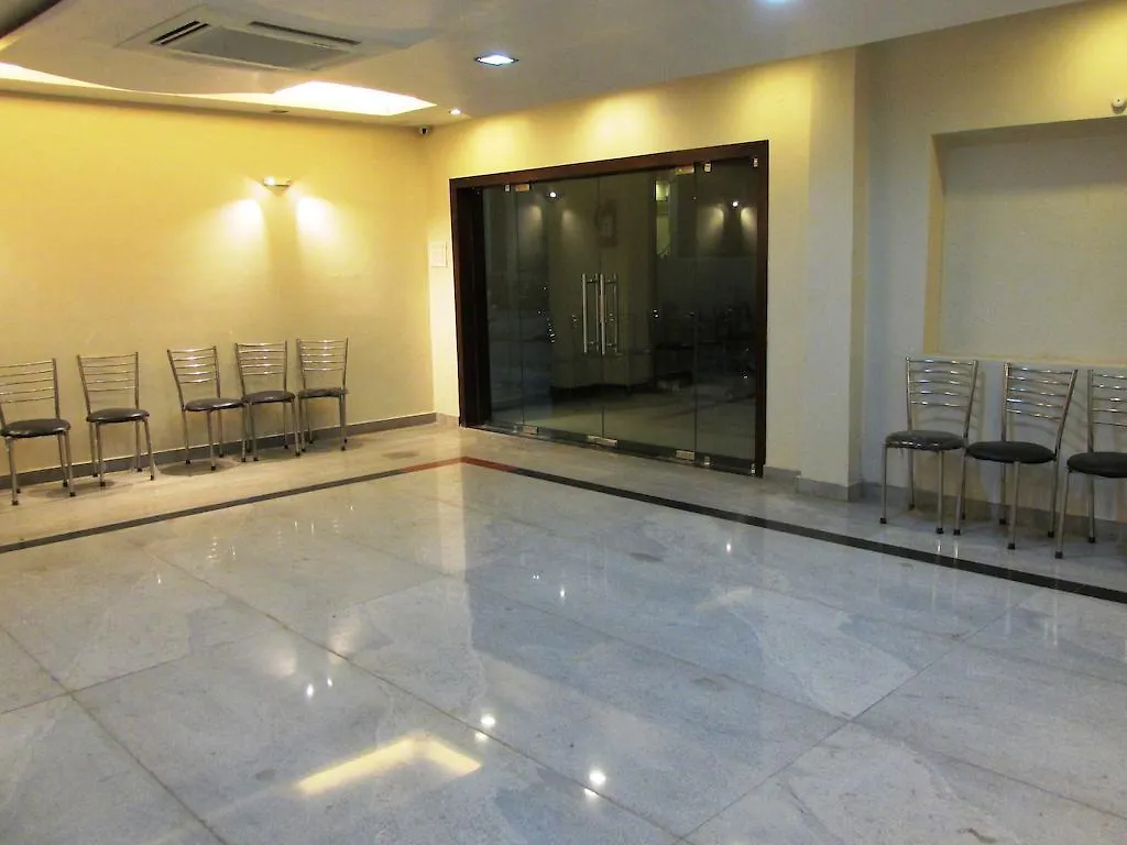 The Sapphire Grand Hotel Varanasi